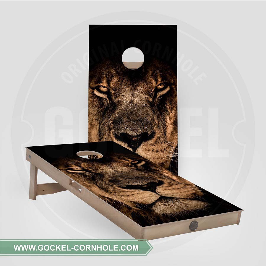 Cornhole boards - lion