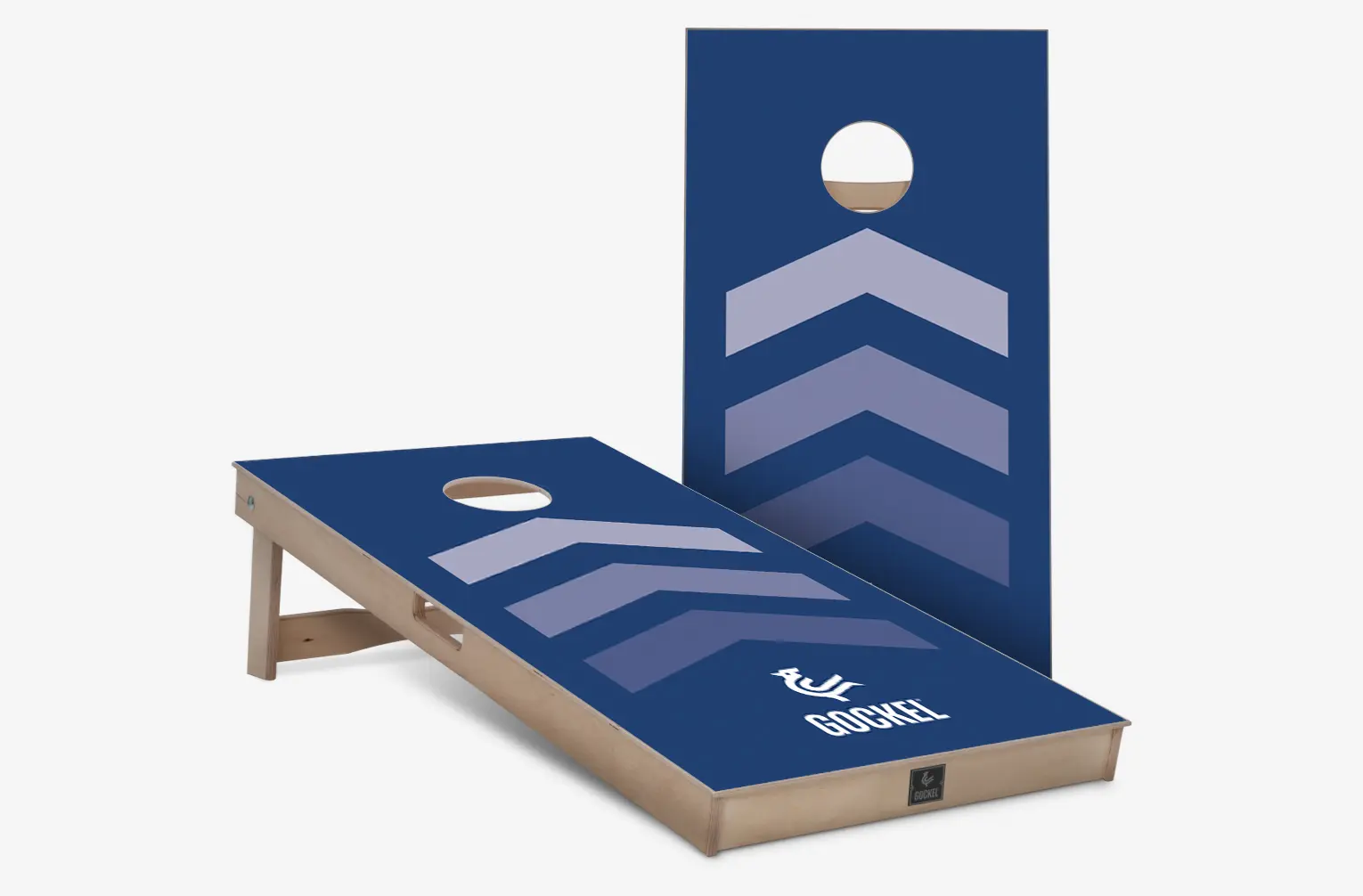 Cornhole boards blue arrows